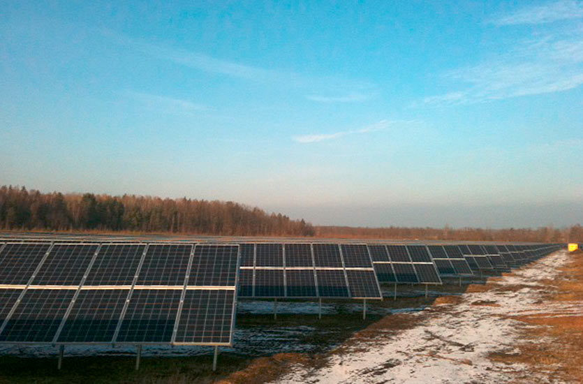 Solar farm Golpa